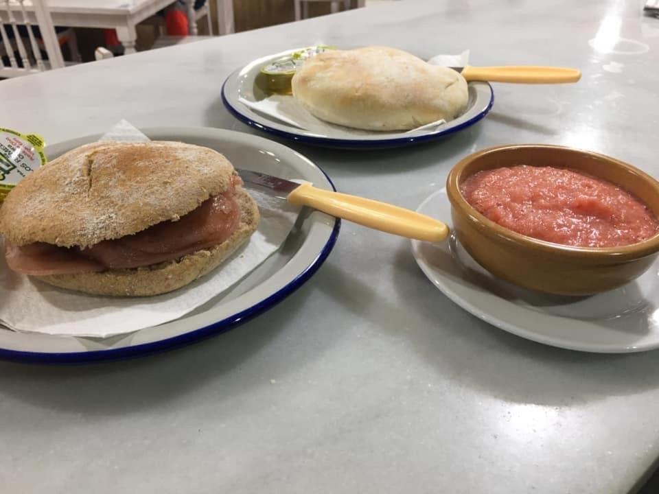 Hostal- Restaurante Estacion Via Verde أولفيرا المظهر الخارجي الصورة